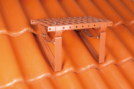 Universal Platform Kit red on roof